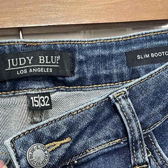 Judy Blue Slim Boot Cut Jeans Size 15/32 Dark Wash Stretch Distressed - Picture 4 of 7